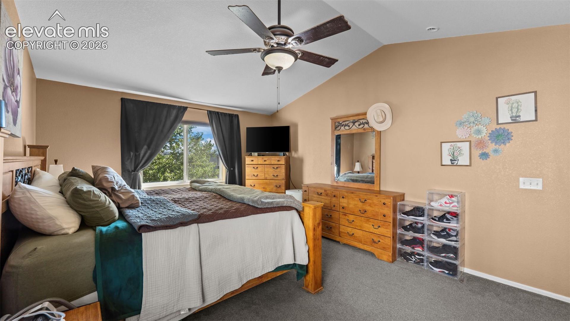 Listing photo 20 for 6544 Cabana Circle