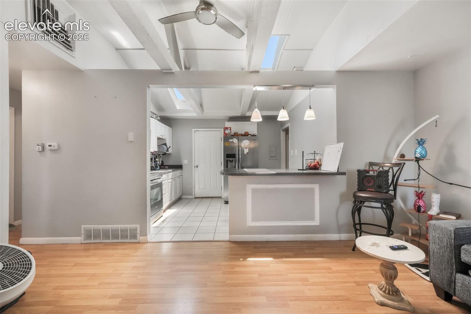 Listing photo 8 for 3506 Lancaster Drive