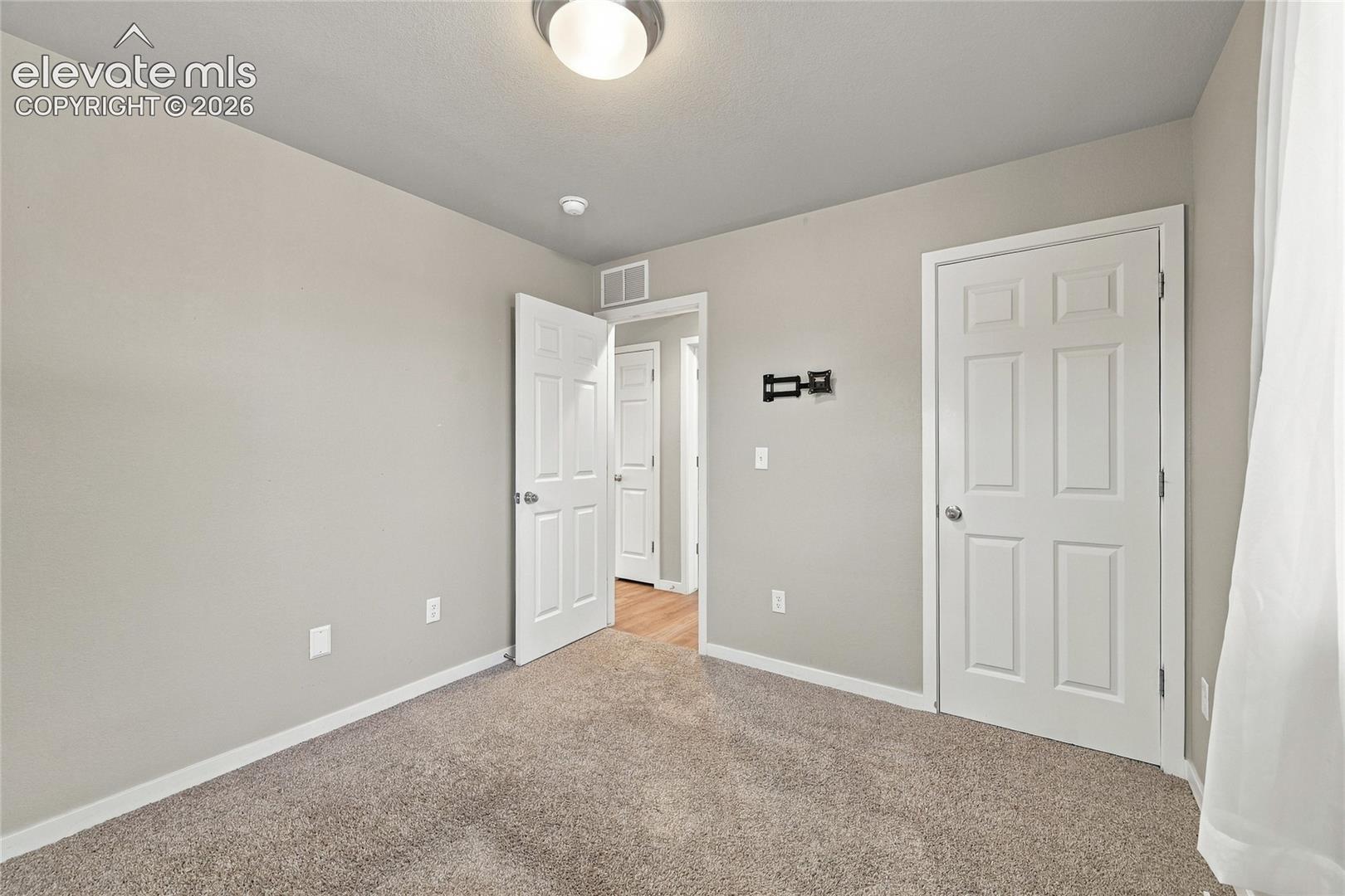 9149 Castlebear Drive, photo 14