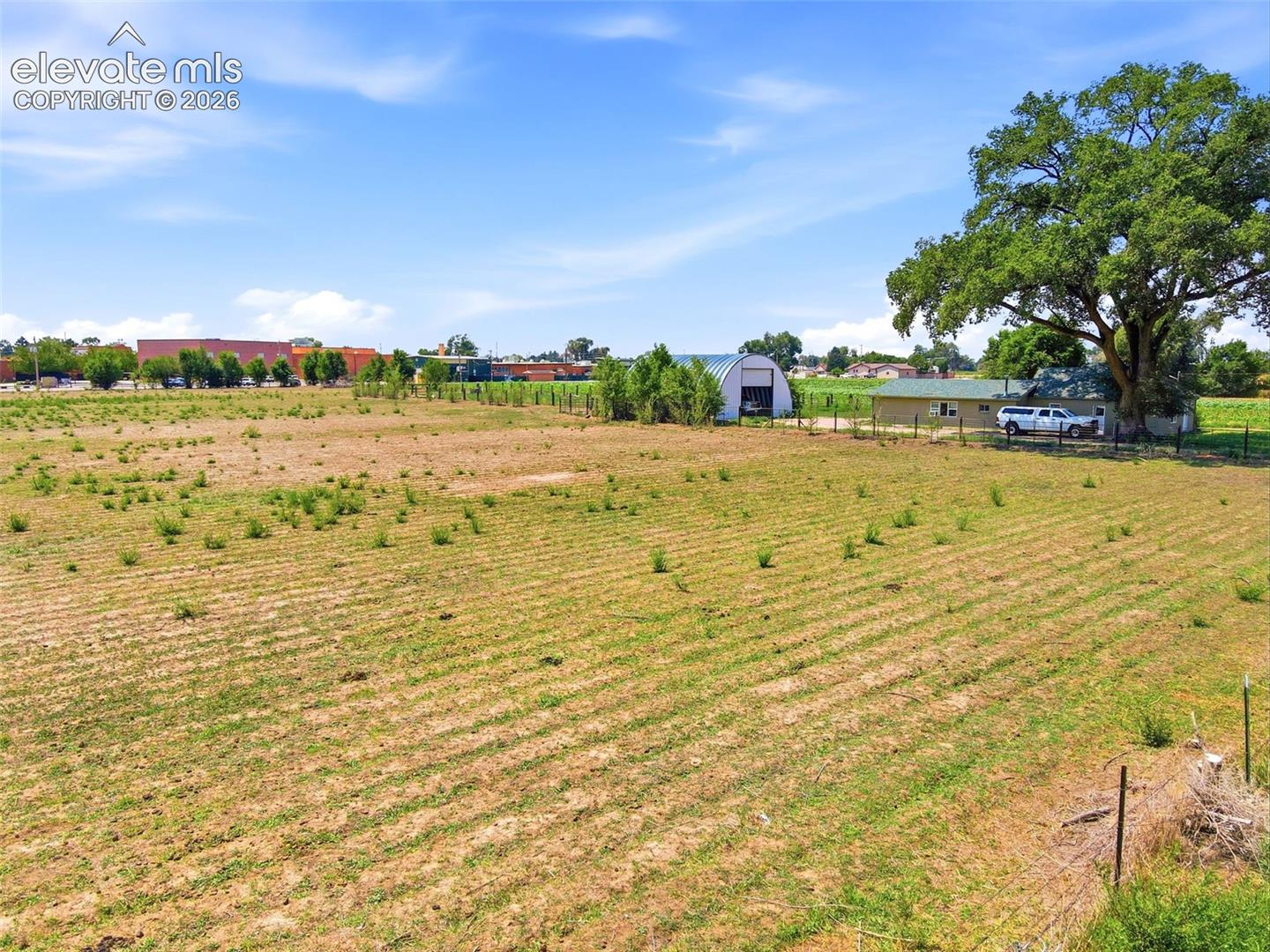 Listing photo 32 for 35270 Ford Road