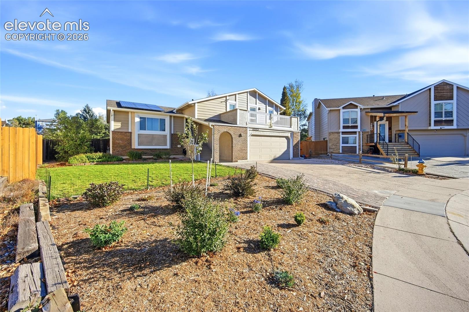 Listing photo 3 for 3880 Cloud Drive