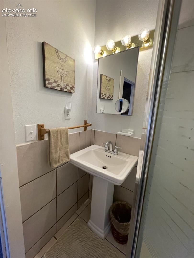 Listing photo 24 for 226 W Abriendo Avenue