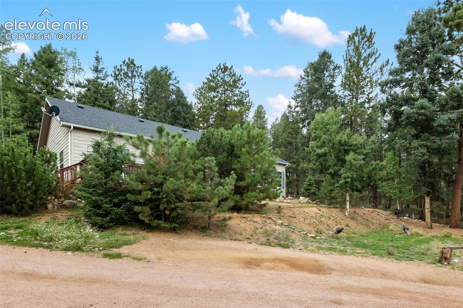 Listing photo 38 for 129 Kestrel Court