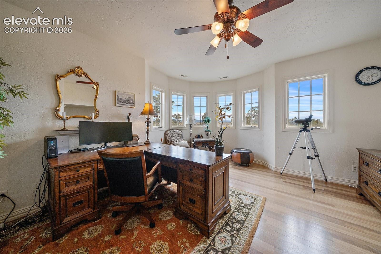 Listing photo 26 for 1175 Castle Pointe Drive