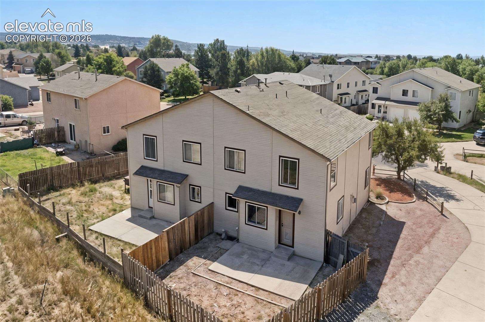 Listing photo 13 for 797 Century Lane