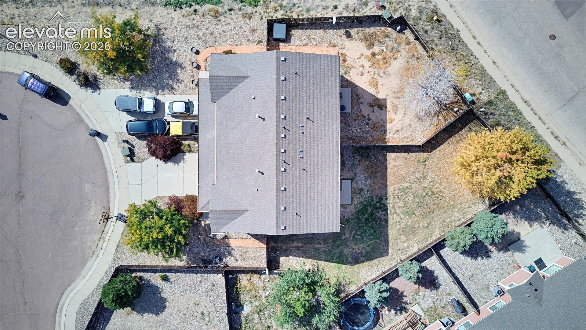 Listing photo 8 for 6644 Gelbvieh Road
