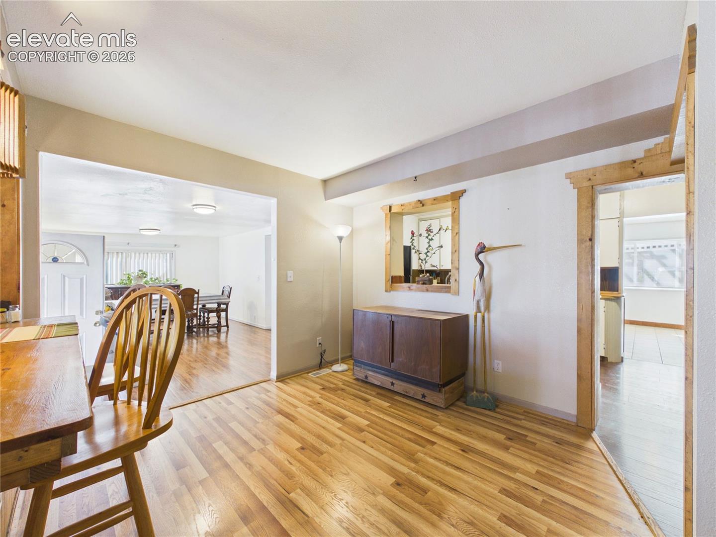 Listing photo 17 for 2910 8th Avenue