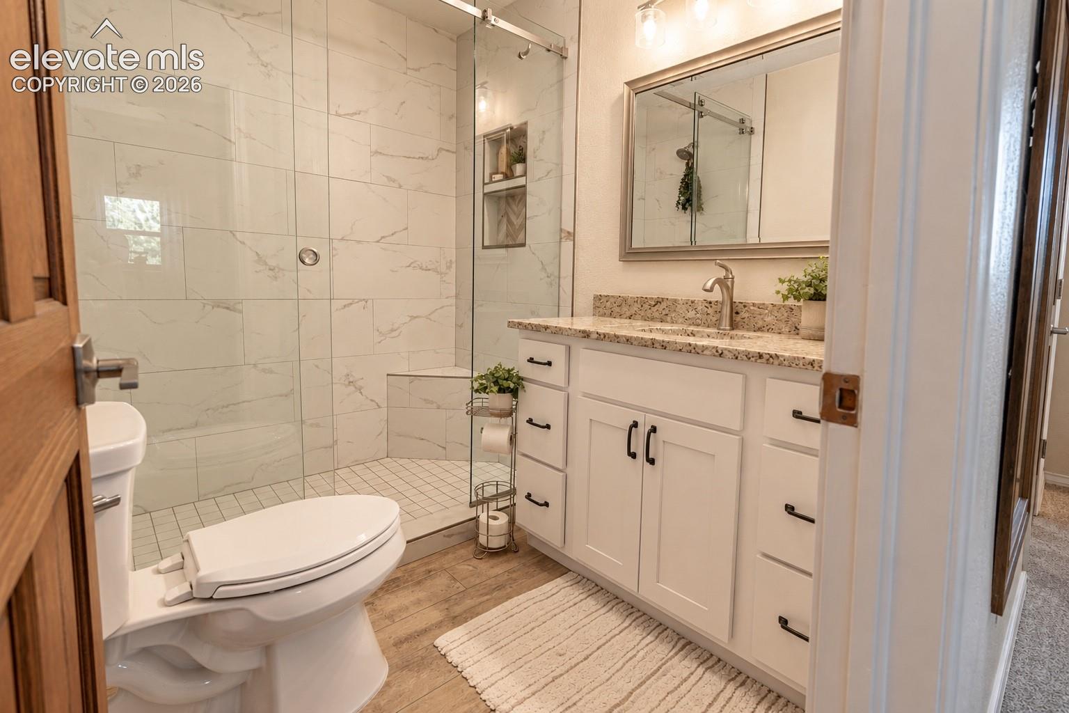 Listing photo 14 for 721 Sunnywood Place