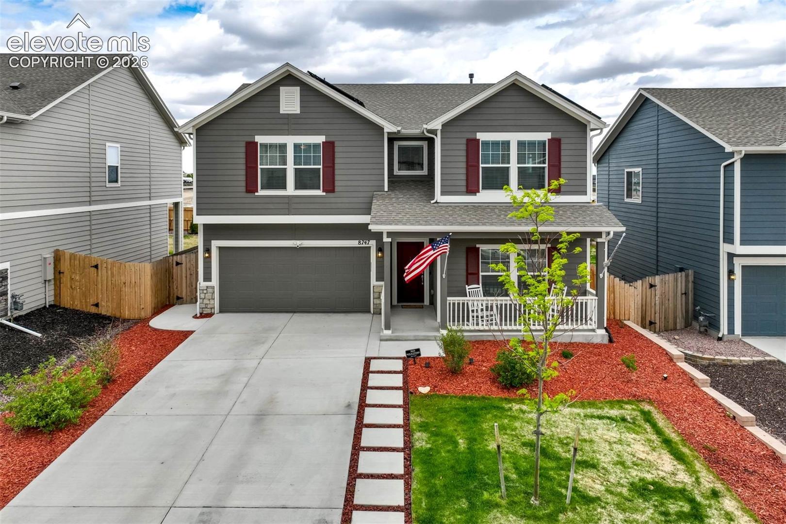 Listing photo 4 for 8747 Bynum Drive