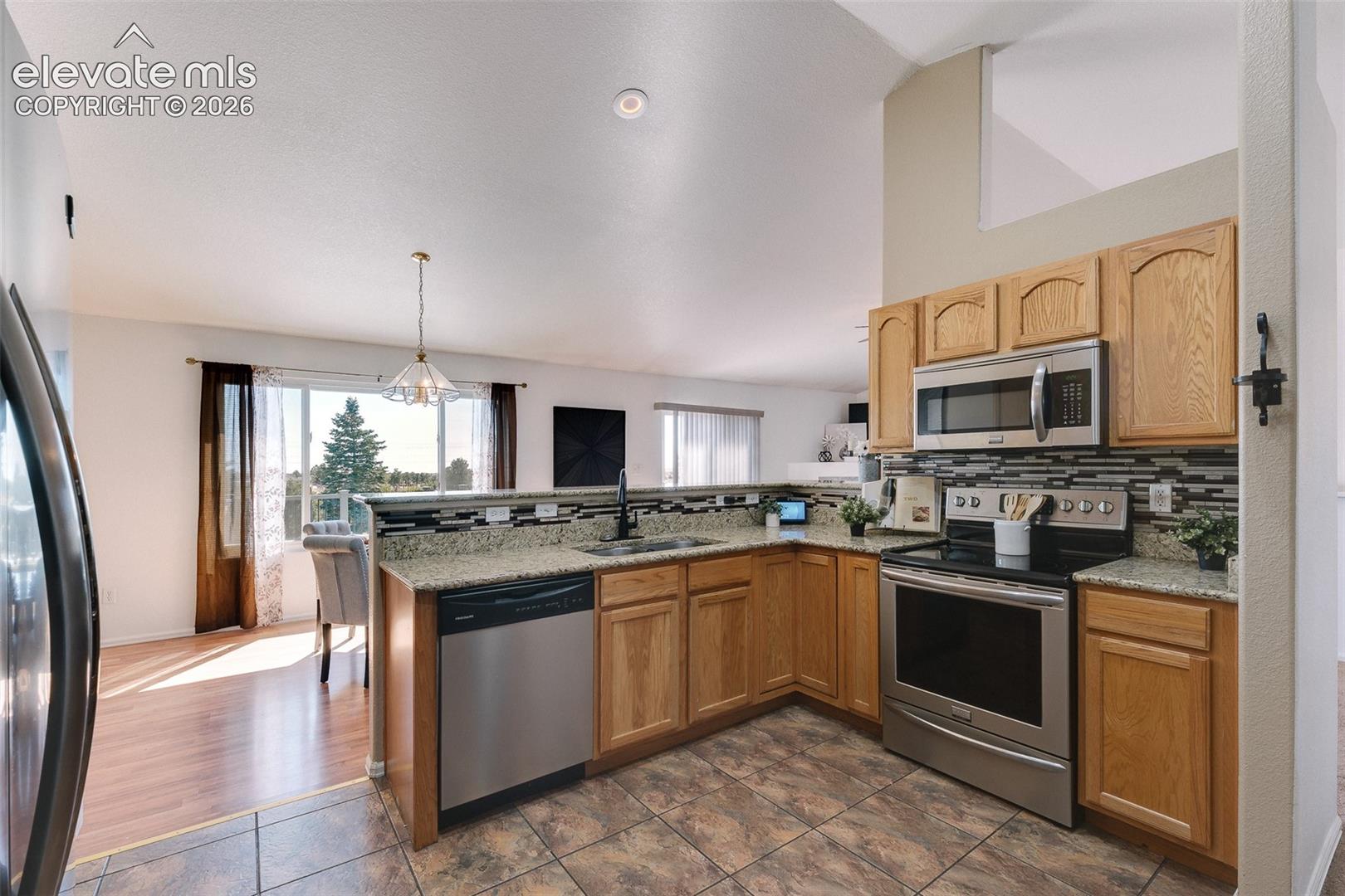 Listing photo 19 for 7869 Fort Smith Road