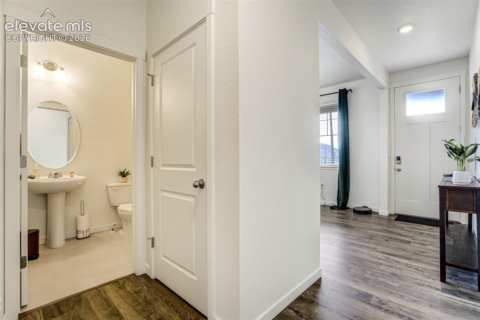 Listing photo 8 for 2110 Indian Balsam Drive