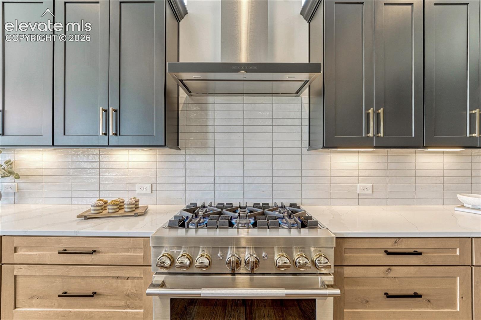 Listing photo 12 for 12366 Mionetto Court