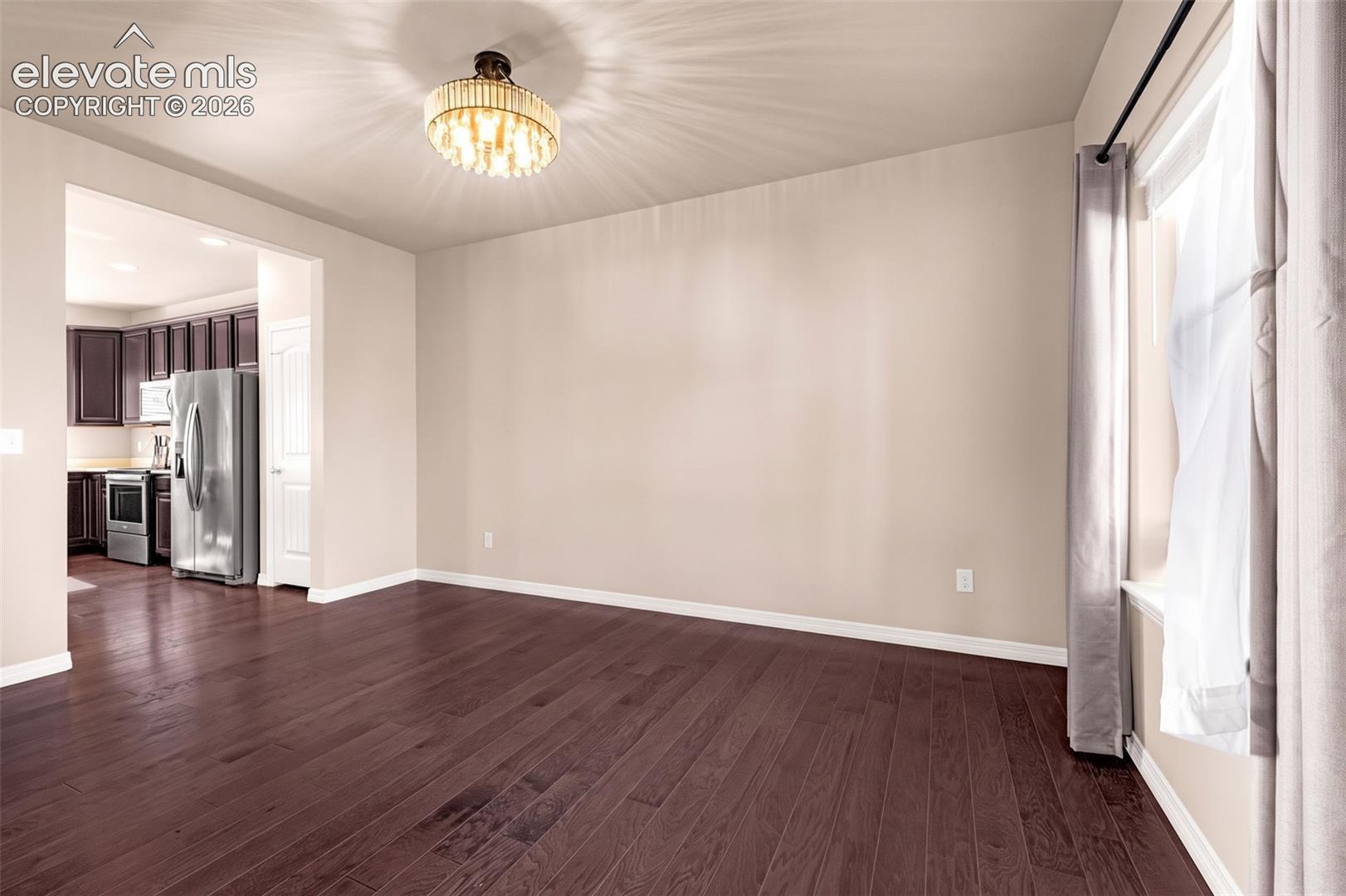 Listing photo 5 for 6607 Lamine Drive