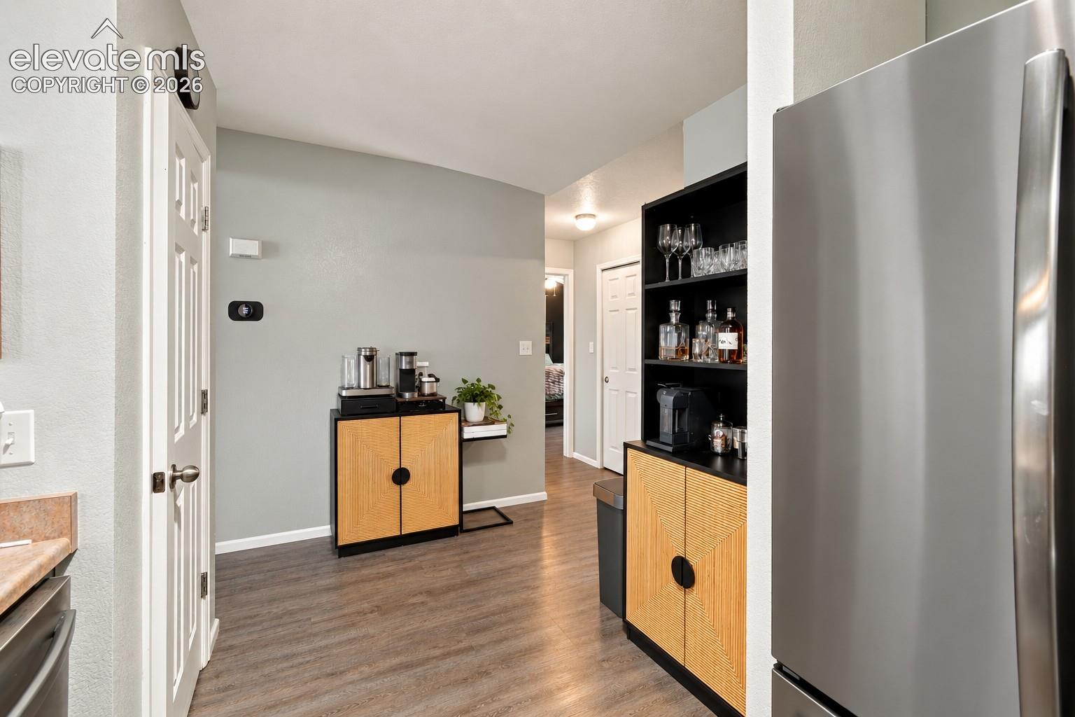 Listing photo 10 for 1324 Silver Hawk Court