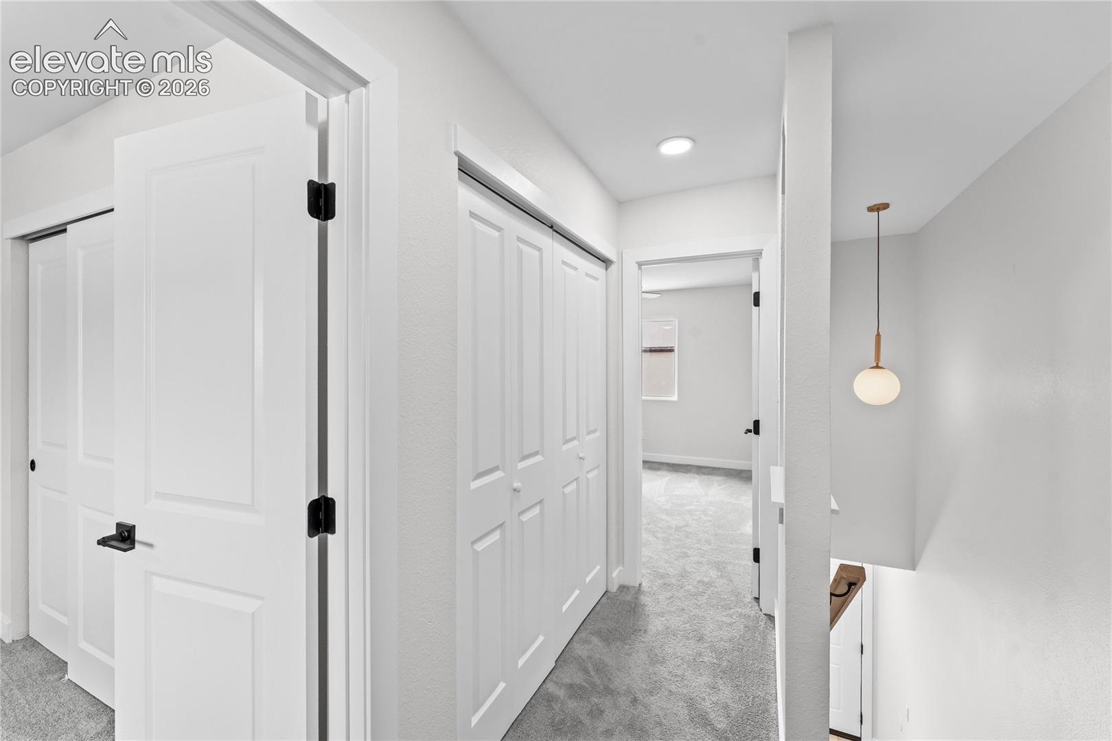 Listing photo 18 for 3176 Starlight Circle