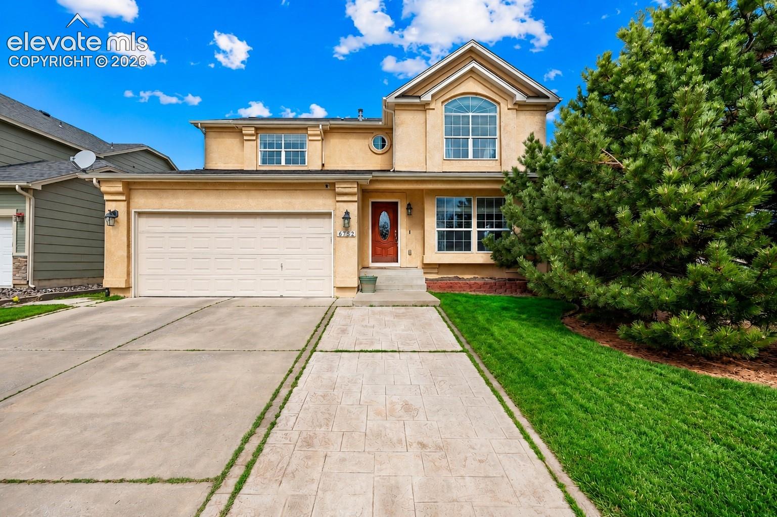 6752 Ventana Lane