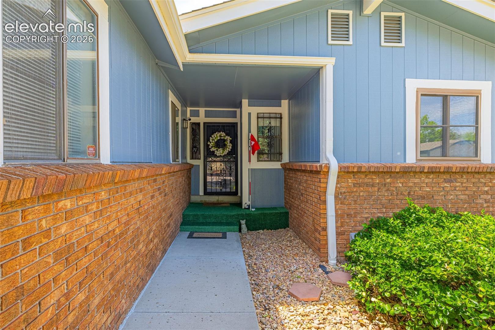 11966 Maple Avenue, photo 3