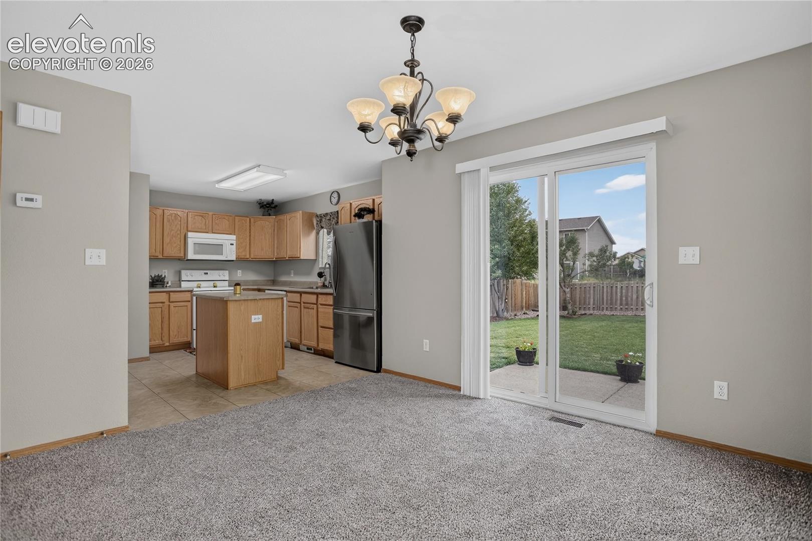 Listing photo 10 for 3046 W 22nd Street