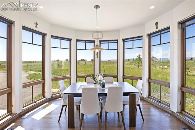 Listing photo 20 for 253 Stone Pointe Trail