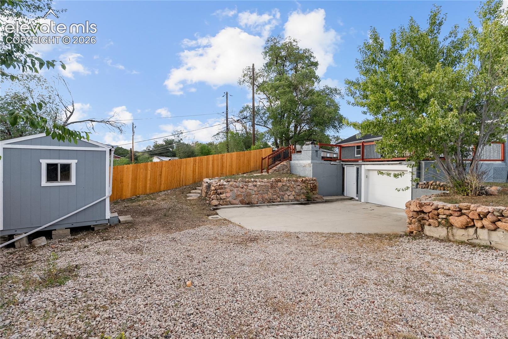 Listing photo 29 for 1606 Navajo Circle