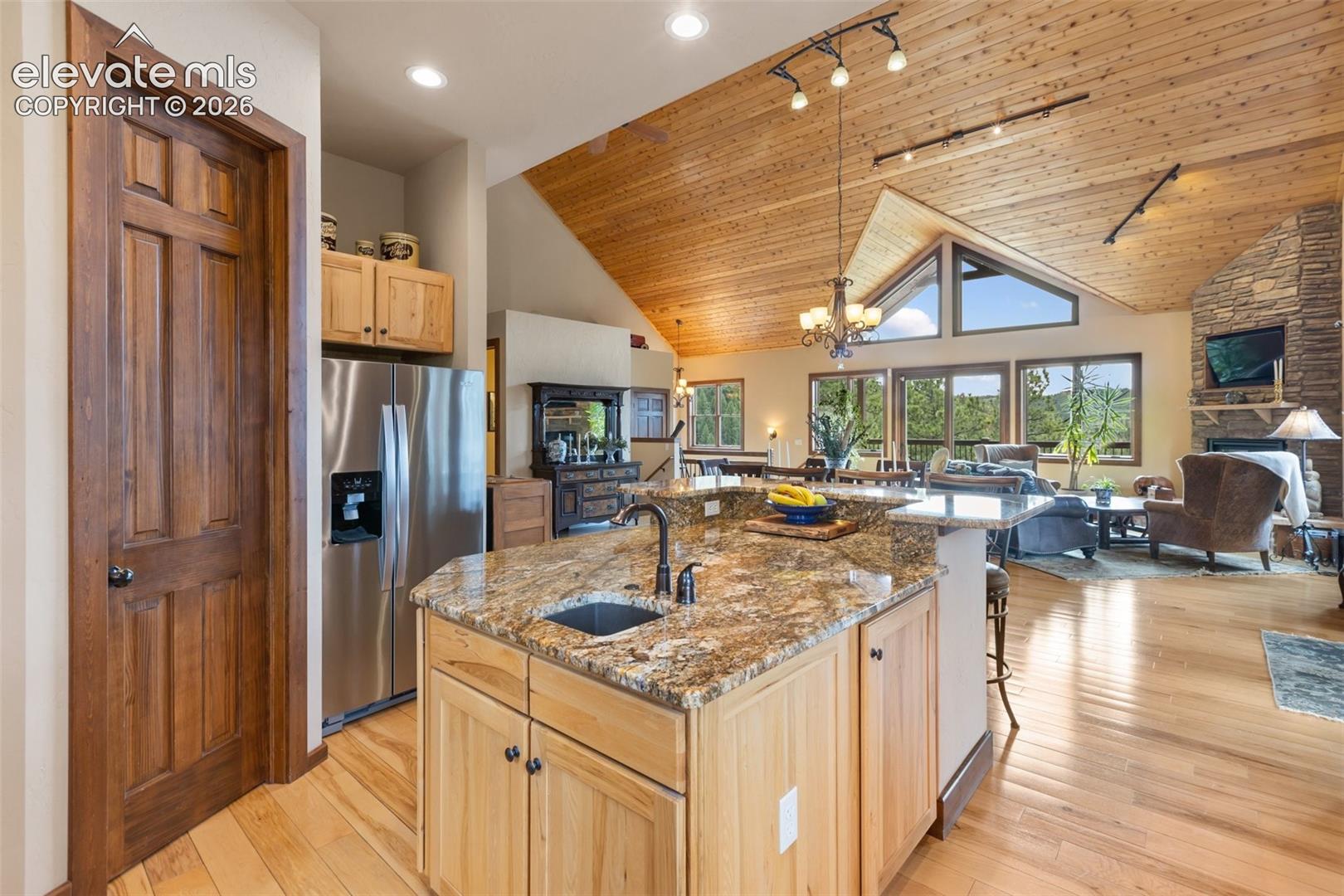 Listing photo 19 for 12810 Rampart Range Road