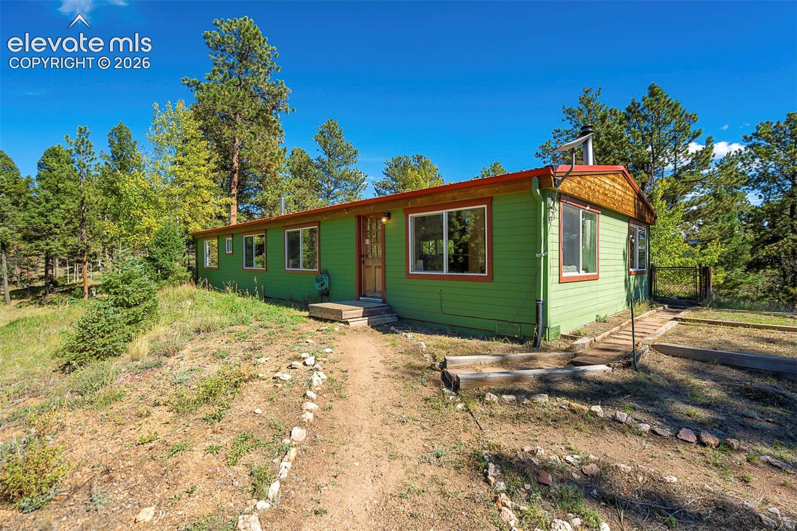 Listing photo 5 for 176 Chalk Circle Trail