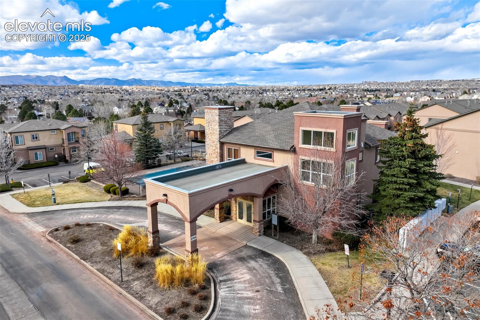 Listing photo 35 for 4766 Kerry Lynn View