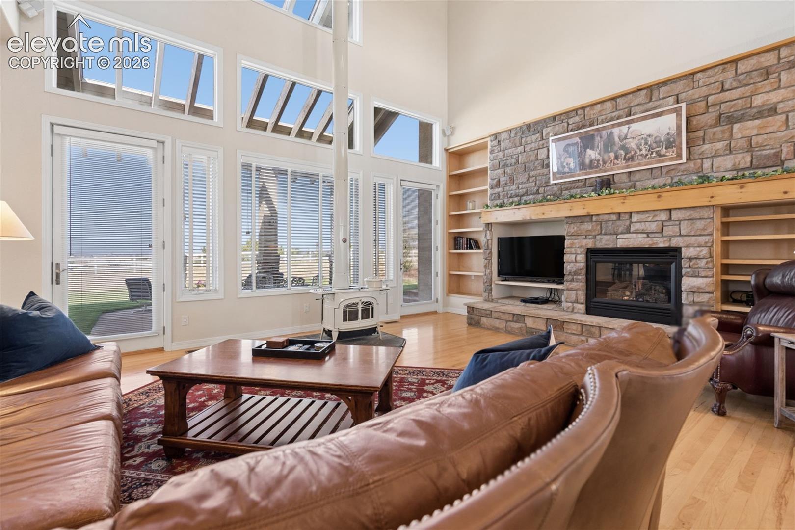 Listing photo 18 for 7170 Silver Ponds Heights