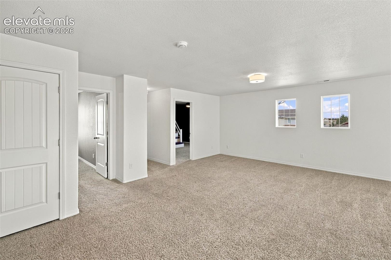 Listing photo 34 for 6798 Sandyford Lane