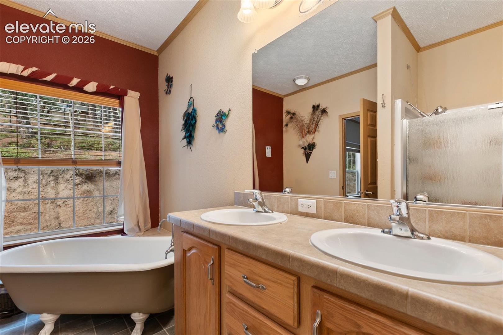 Listing photo 29 for 129 Kestrel Court