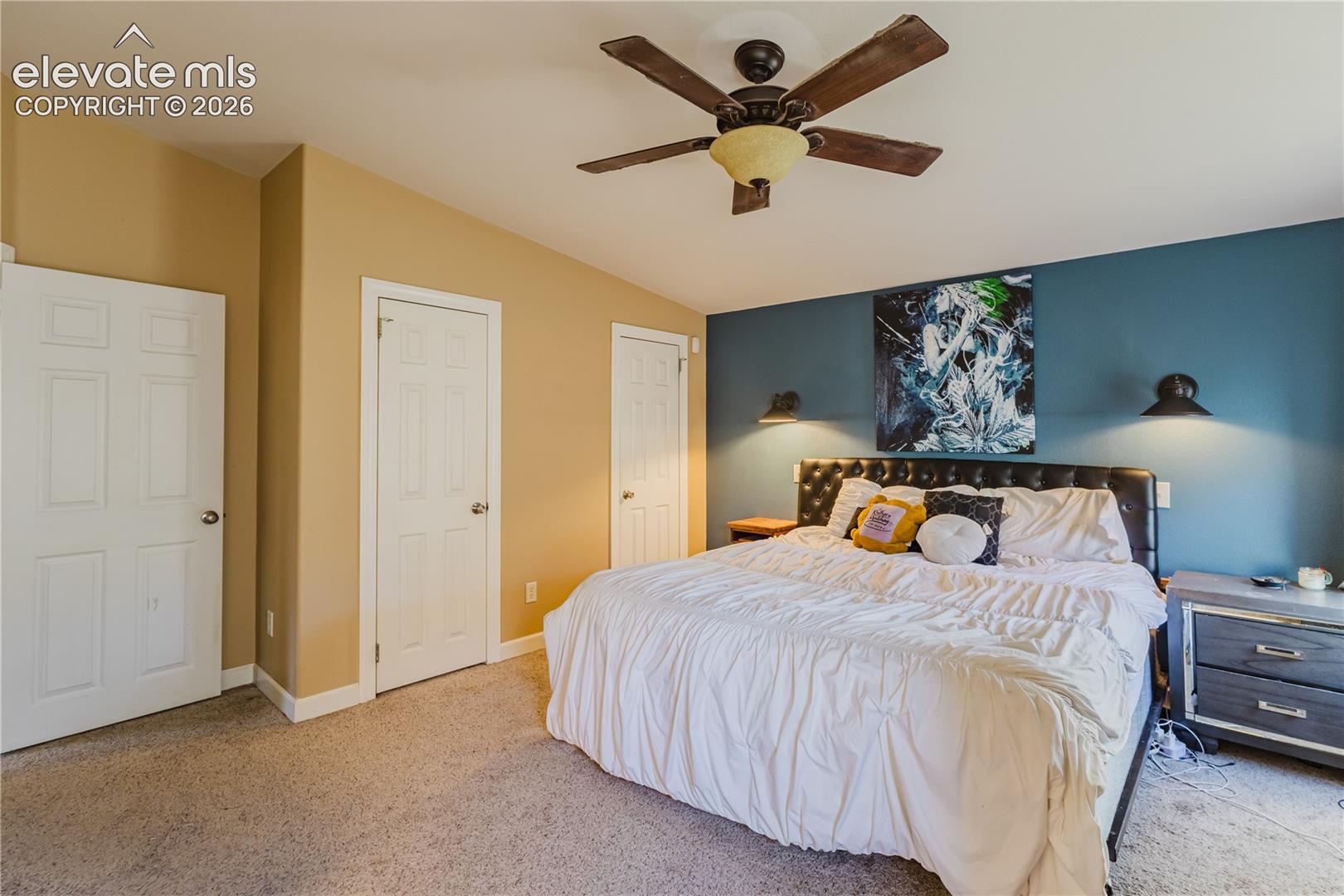 Listing photo 6 for 4096 Gray Fox Heights