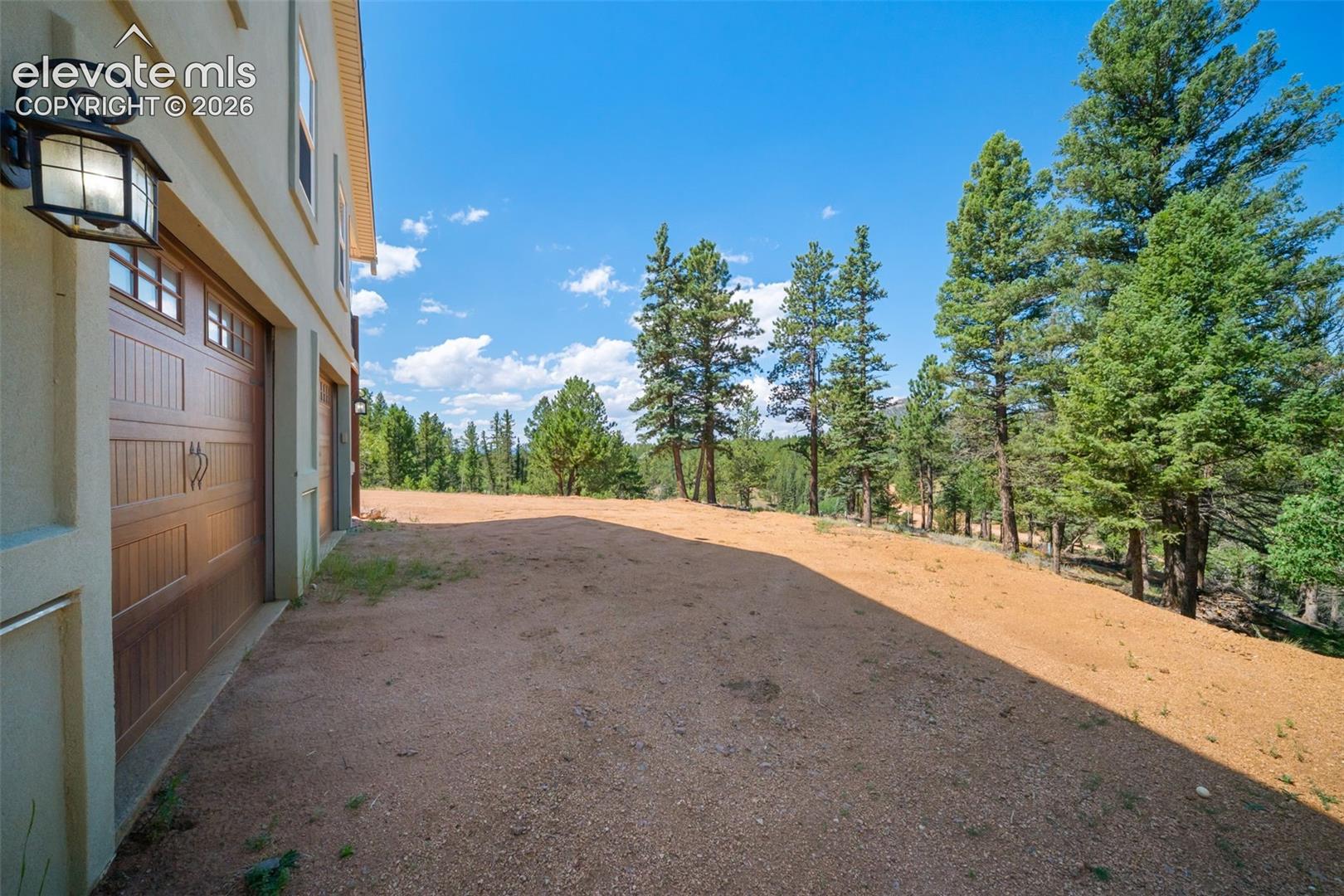 Listing photo 31 for 2775 Pathfinder Road