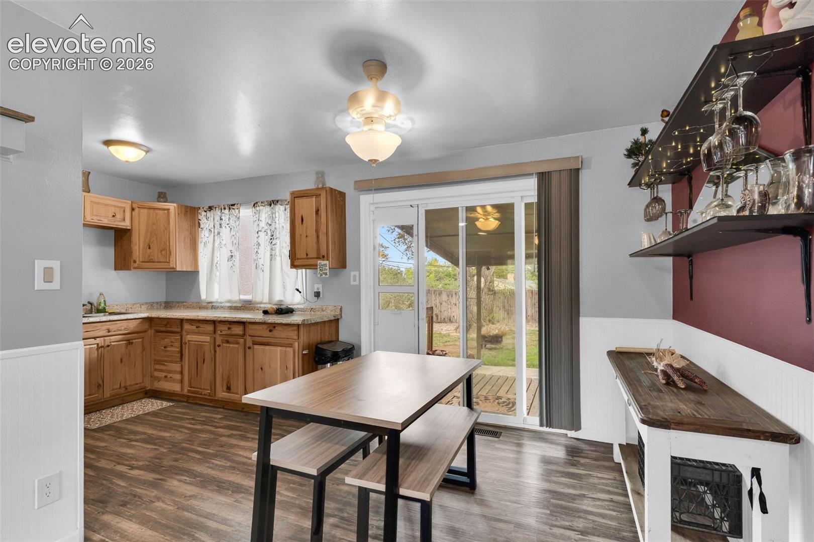 Listing photo 9 for 3 MacArthur Road