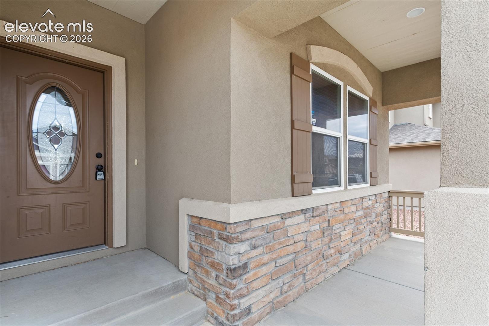 Listing photo 2 for 7551 Dutch Loop
