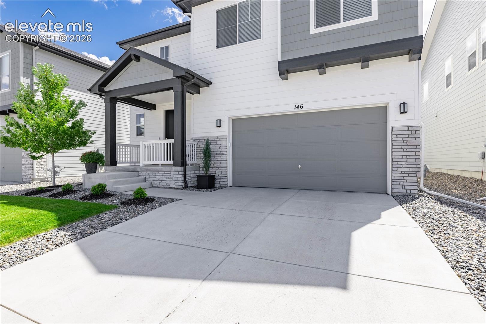 Listing photo 4 for 146 Kitselman Drive