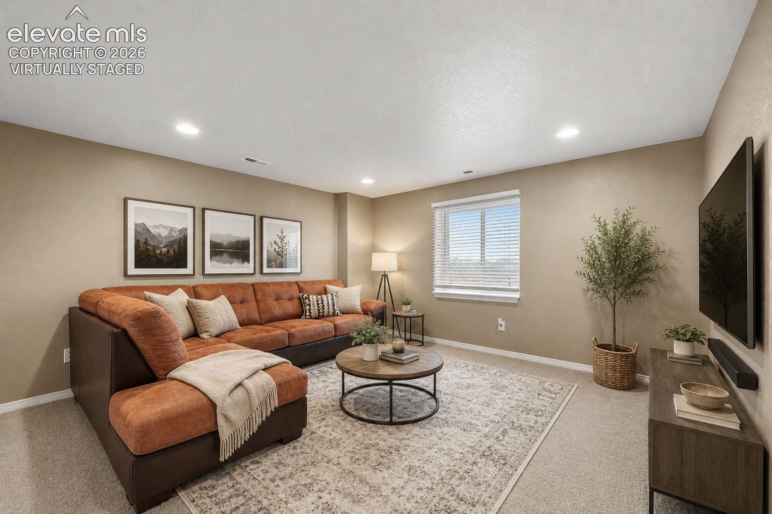 Listing photo 13 for 9223 Waters Edge Drive