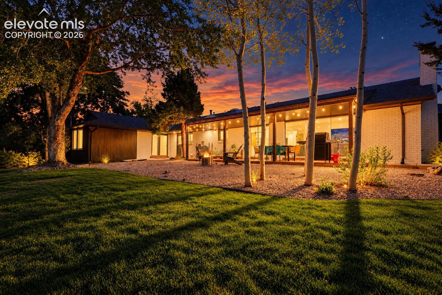 Listing photo 45 for 3981 S Hillcrest Drive