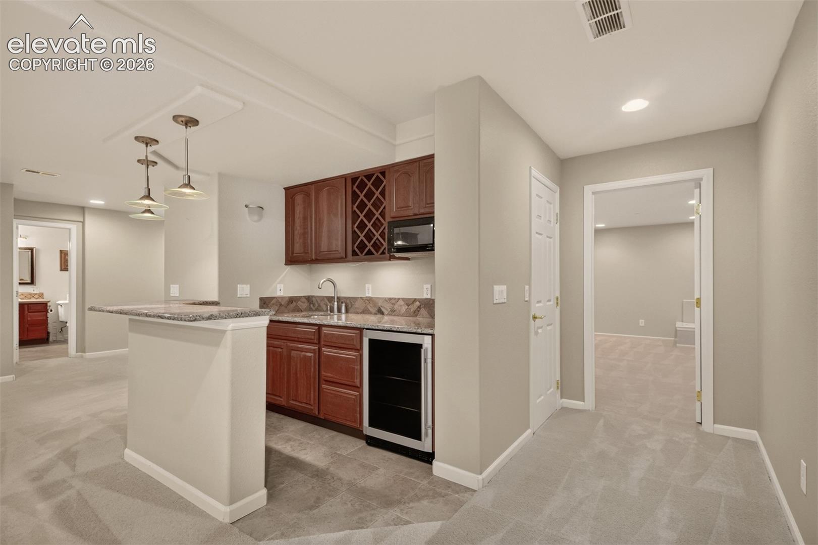 Listing photo 36 for 387 Fox Run Circle