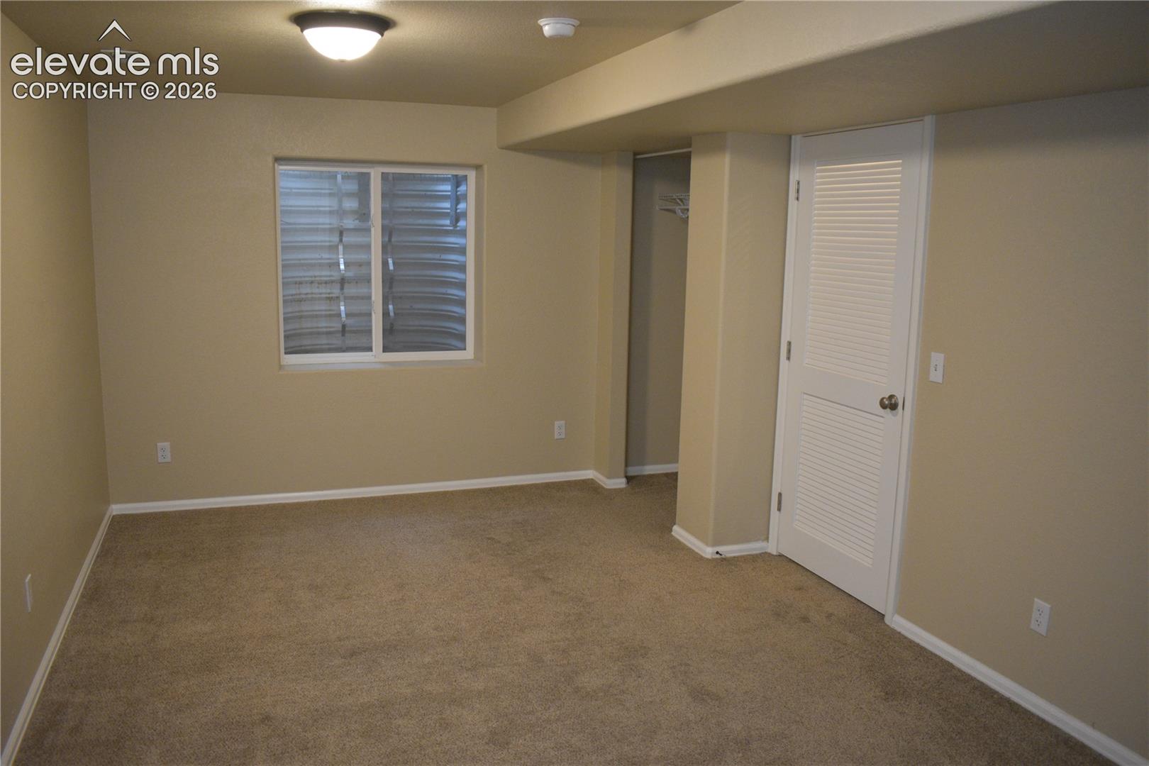 Listing photo 41 for 8059 Oliver Road