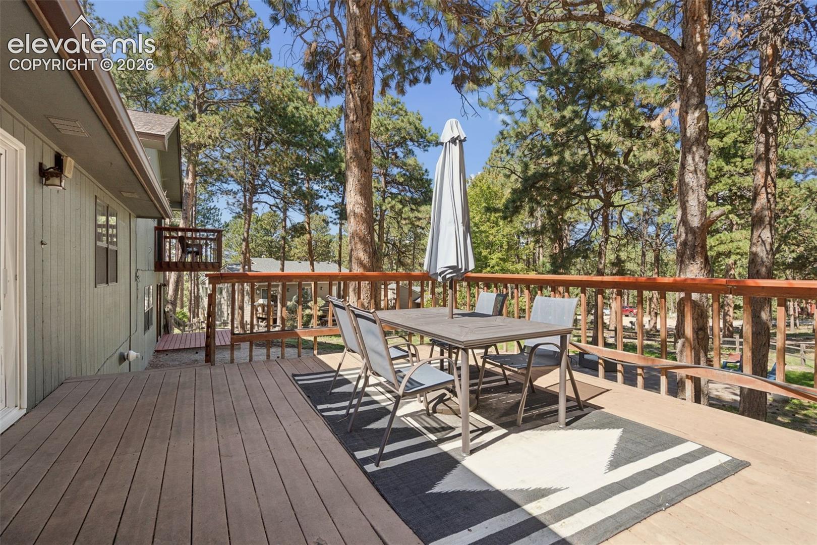 Listing photo 31 for 17950 New London Road