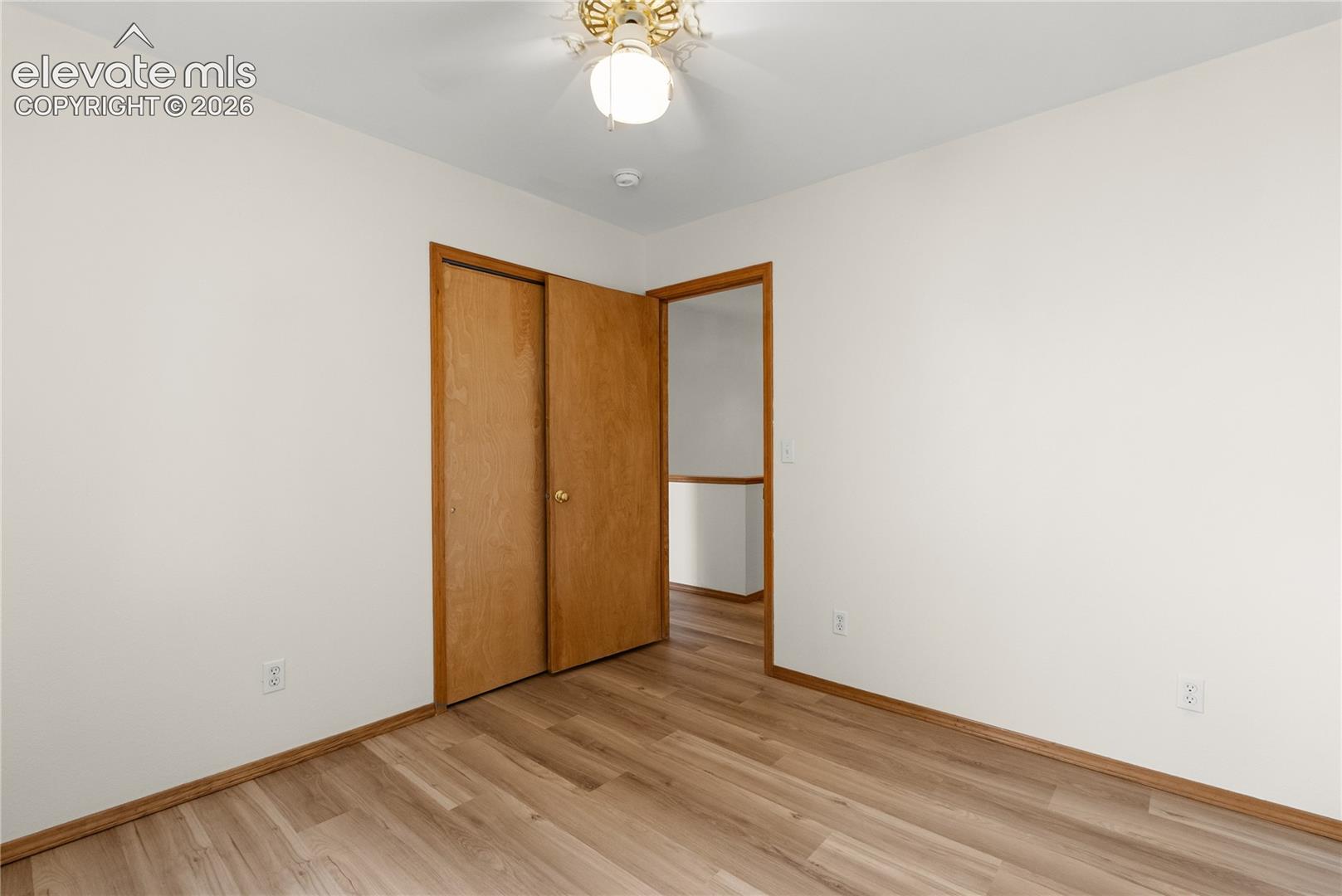 Listing photo 16 for 890 N Candlestar Loop