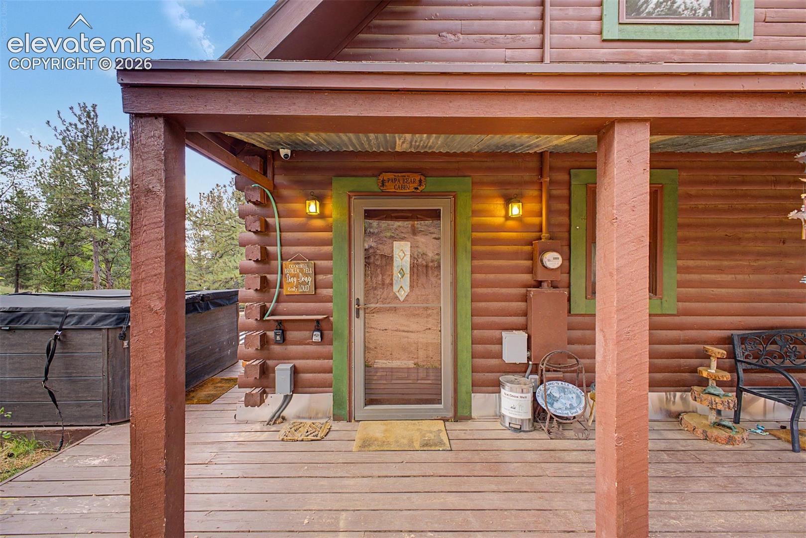 Listing photo 12 for 525 Wilson Way