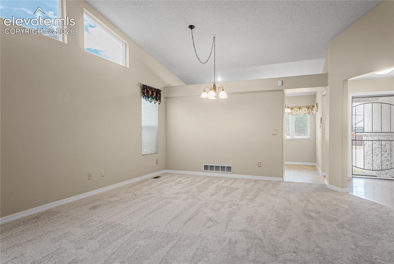 6175 Daylight Point, photo 4