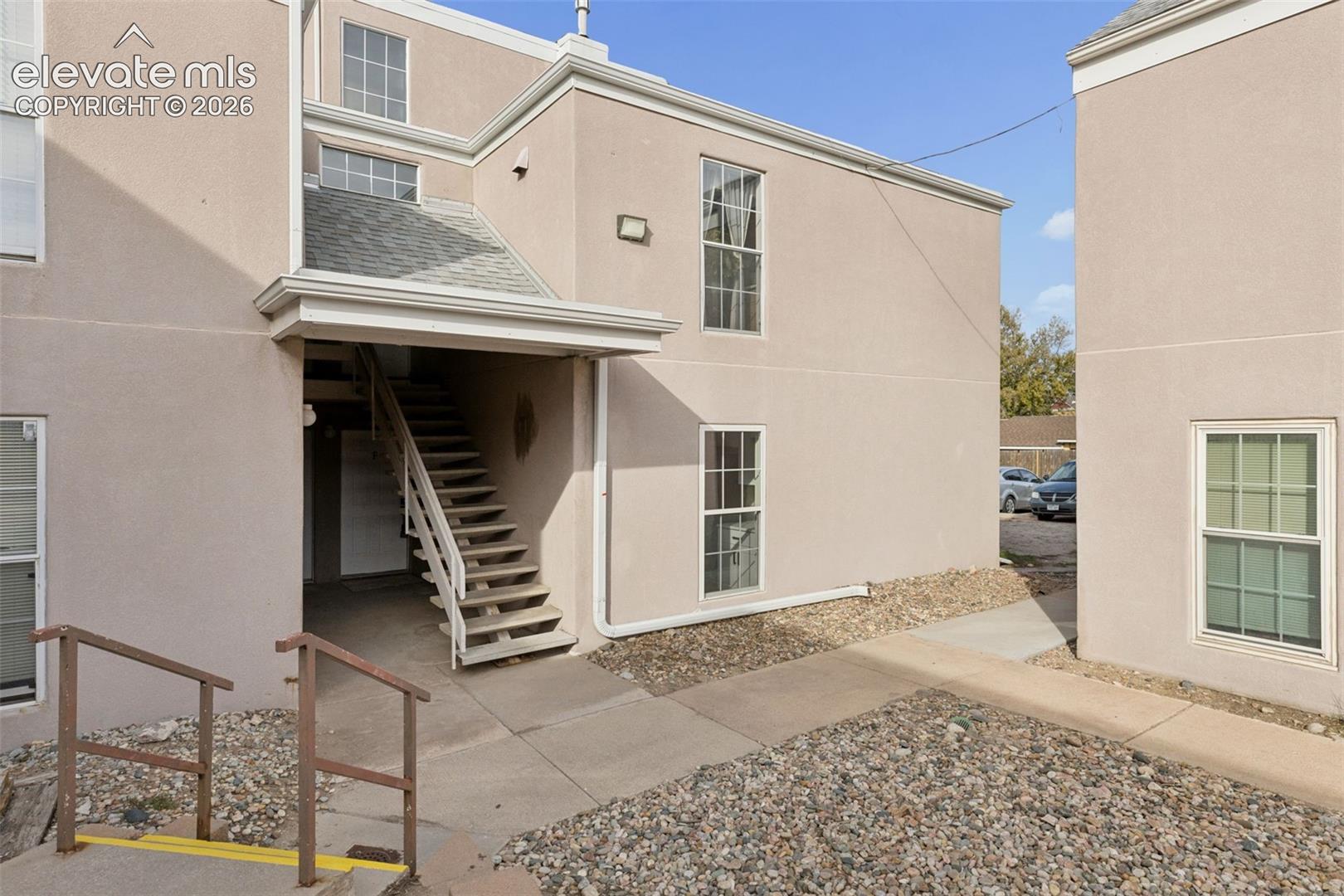 Listing photo 2 for 3130 Van Teylingen Drive F