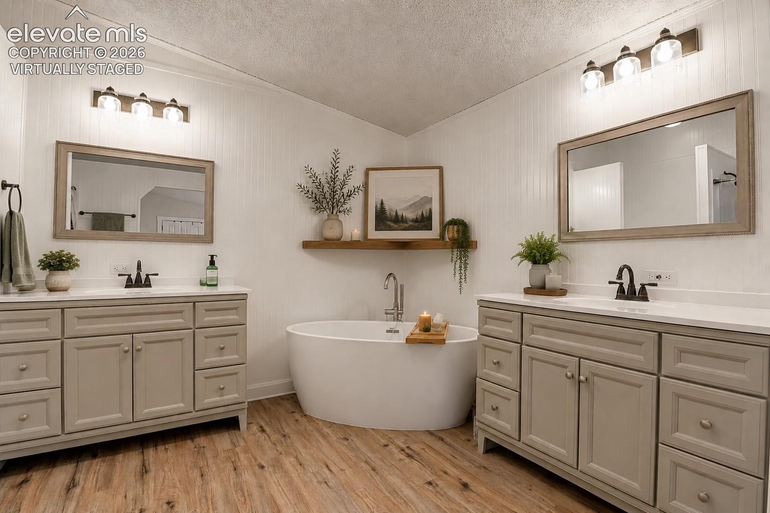 Listing photo 11 for 2329 Southpark Road