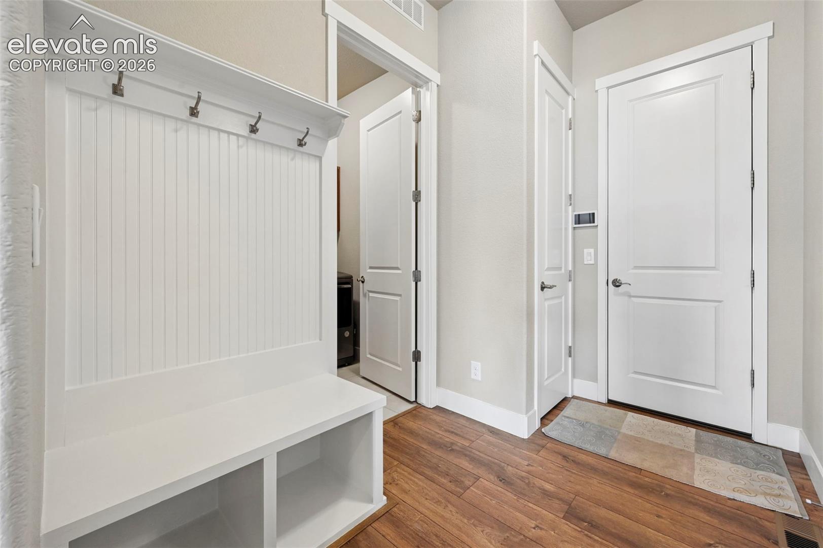 Listing photo 16 for 2272 Cabernet Court