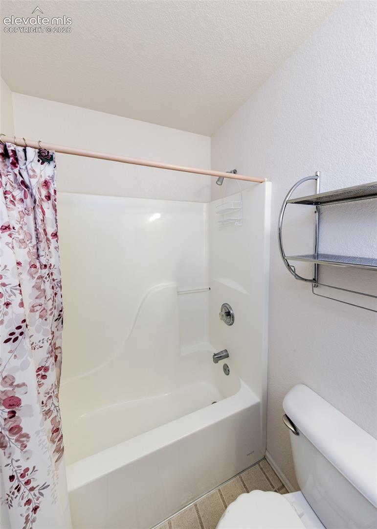 Listing photo 27 for 10 Nona Brooks Drive V