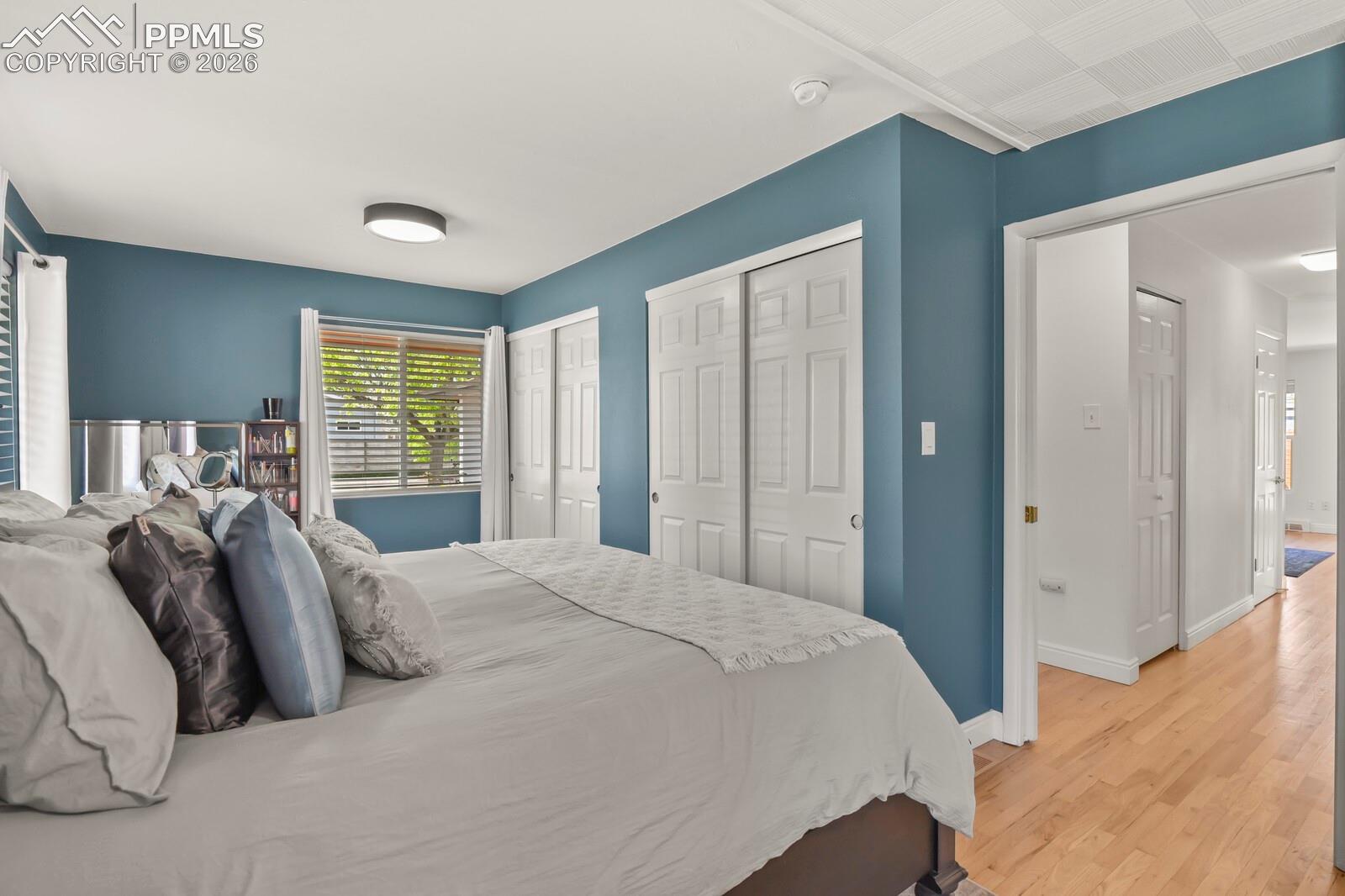 Listing photo 16 for 691 S Holly Street