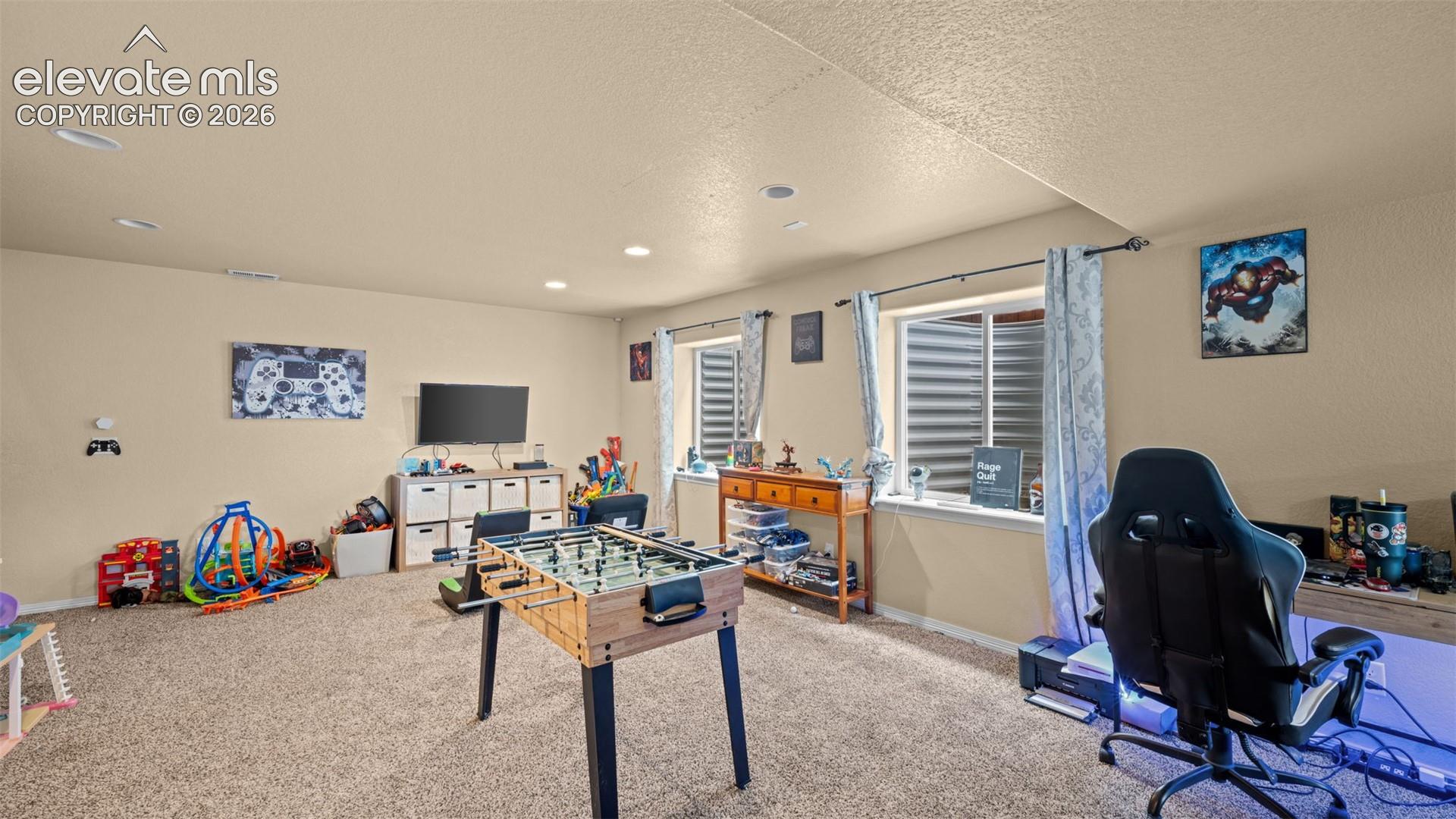 Listing photo 27 for 7822 Wythe Drive
