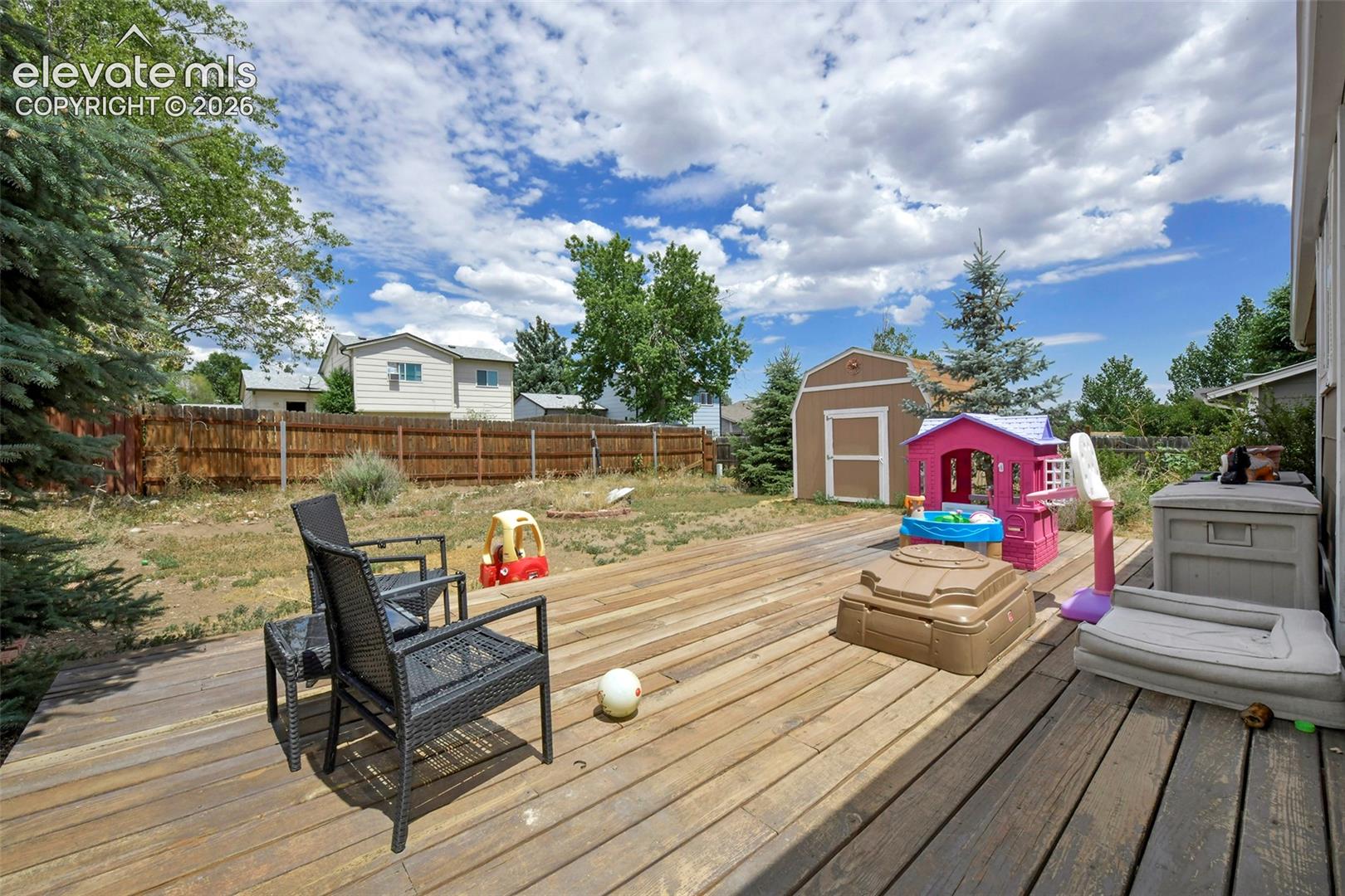 Listing photo 16 for 6830 Parkridge Court